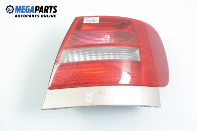 Стоп за Audi A4 Sedan B5 (11.1994 - 09.2001), седан, позиция: дясна