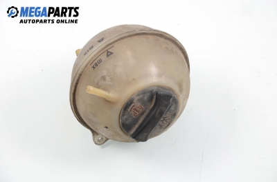 Казанче за антифриз за Volkswagen Passat Variant B3, B4 (02.1988 - 06.1997) 1.8, 90 к.с.