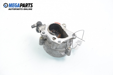 Вакуум помпа за Renault Scenic II Minivan (06.2003 - 07.2010) 1.9 dCi (JM0G, JM12, JM1G, JM2C), 120 к.с.