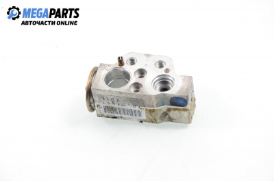 Разпределител климатик за Volkswagen Polo Hatchback IV (10.2001 - 12.2005) 1.4 16V, 75 к.с.