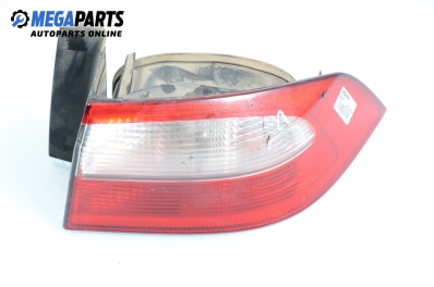 Стоп за Renault Laguna II Hatchback (03.2001 - 12.2007), хечбек, позиция: дясна