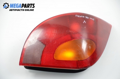 Стоп за Ford Fiesta IV Hatchback (08.1995 - 09.2002), хечбек, позиция: дясна