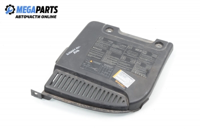 Декоративен капак за Renault Scenic II Minivan (06.2003 - 07.2010)