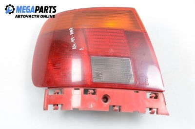 Стоп за Audi A4 Sedan B5 (11.1994 - 09.2001), седан, позиция: лява