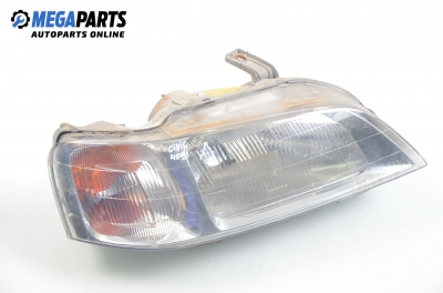 Фар за Honda Civic VI Fastback (09.1994 - 02.2001), хечбек, позиция: дясна