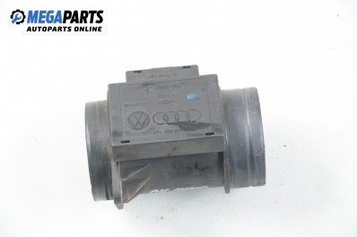 Дебитомер за Audi A4 Sedan B5 (11.1994 - 09.2001) 1.9 TDI, 90 к.с., № Pierburg 7.18221.01 / 074 906 461