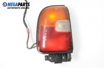 Стоп за Toyota RAV4 I SUV (01.1994 - 09.2000), позиция: лява