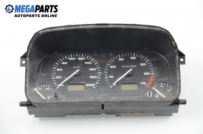 Километраж за Volkswagen Golf III Hatchback (08.1991 - 07.1998) 1.6, 75 к.с.