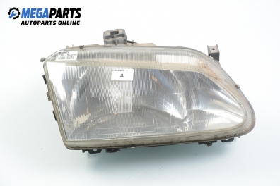 Фар за Renault Megane Scenic (10.1996 - 12.2001), позиция: дясна, Valeo