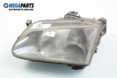 Фар за Renault Megane Scenic (10.1996 - 12.2001), позиция: лява, Valeo