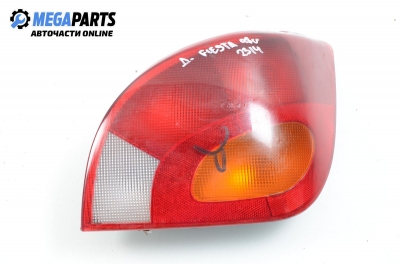 Стоп за Ford Fiesta IV Hatchback (08.1995 - 09.2002), хечбек, позиция: дясна