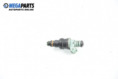 Дюза бензин за BMW 5 Series E39 Sedan (11.1995 - 06.2003) 520 i, 150 к.с., № Bosch 0 280 150 415
