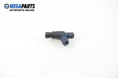 Дюза бензин за Volkswagen Passat Sedan B5.5 (10.2000 - 12.2005) 1.8 T 20V, 150 к.с.