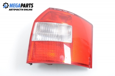 Стоп за Audi A4 Avant B6 (04.2001 - 12.2004), комби, позиция: дясна
