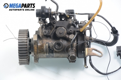 ГНП-горивонагнетателна помпа за Peugeot 306 Break (06.1994 - 04.2002) 1.9 D, 69 к.с., № DELPHI R8448B401B