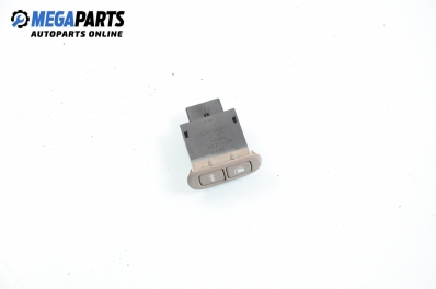 Бутони заден капак и резервоар за Kia Sorento I SUV (08.2002 - 12.2009), № 93550-3E000