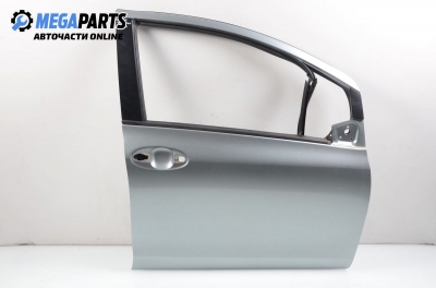 Врата за Toyota Yaris Hatchback II (01.2005 - 12.2014), 4+1 вр., хечбек, позиция: предна, дясна