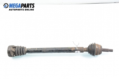 Полуоска за Volkswagen Golf III Hatchback (08.1991 - 07.1998) 1.4, 60 к.с., позиция: дясна