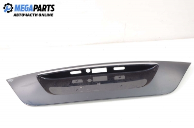 Стойка заден номер за Mercedes-Benz E-Class Sedan (W211) (03.2002 - 03.2009), седан