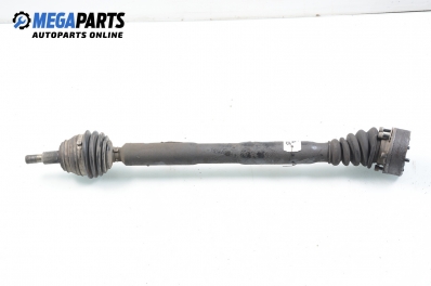 Полуоска за Audi A3 Hatchback I (09.1996 - 05.2003) 1.8, 125 к.с., позиция: дясна