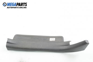 Вътрешен праг за Toyota Avensis Liftback II (04.2003 - 11.2008), 4+1 вр., хечбек, позиция: задна, дясна
