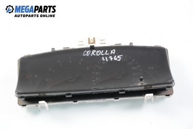 Километраж за Toyota Corolla Verso I (09.2001 - 05.2004) 2.0 D-4D (CDE120), 90 к.с.