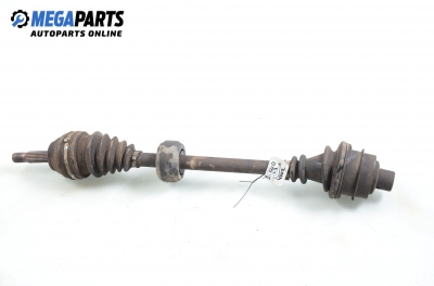 Полуоска за Renault Clio I Hatchback (05.1990 - 09.1998) 1.2 (B/C/S572), 60 к.с., позиция: дясна