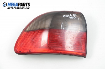Стоп за Opel Omega B Sedan (03.1994 - 07.2003), седан, позиция: лява