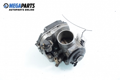 Дроселова клапа за Volkswagen Polo Hatchback II (10.1994 - 10.1999) 50 1.0, 50 к.с., № 030 133 064 D