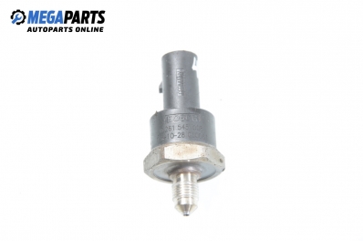 Датчик за налягане на горивото за Volkswagen Touran Minivan (02.2003 - 05.2010), № Bosch 0 261 545 008