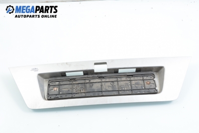 Стойка заден номер за Nissan Primera Traveller II (06.1996 - 01.2002), комби
