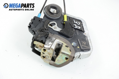 Брава на врата за Toyota Avensis Liftback II (04.2003 - 11.2008), позиция: задна, дясна