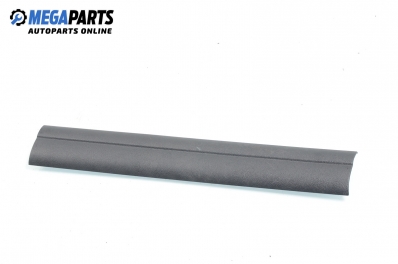 Интериорна лайсна за BMW 3 Series E90 Sedan (E90) (01.2005 - 12.2011), 4+1 вр., седан