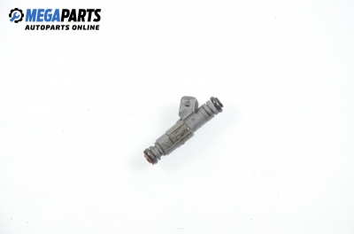 Дюза бензин за BMW X5 Series E53 (05.2000 - 12.2006) 4.4 i, 286 к.с., № Bosch 0 280 155 823