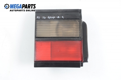Вътрешен стоп за Volkswagen Passat Sedan B3, B4 (02.1988 - 12.1997), седан, позиция: лява