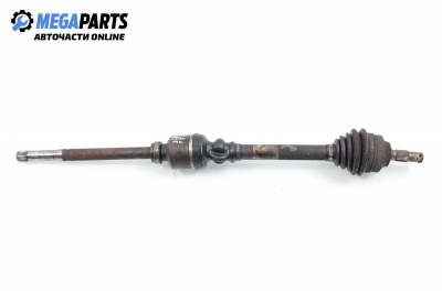 Полуоска за Peugeot 307 Hatchback (08.2000 - 12.2012) 2.0 HDi 110, 107 к.с., позиция: дясна
