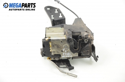 Брава на врата за Ford Fiesta V Hatchback (11.2001 - 03.2010), позиция: задна, дясна