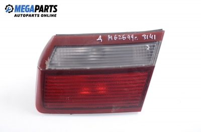 Вътрешен стоп за Mazda 626 V Sedan (05.1997 - 10.2002), седан, позиция: дясна