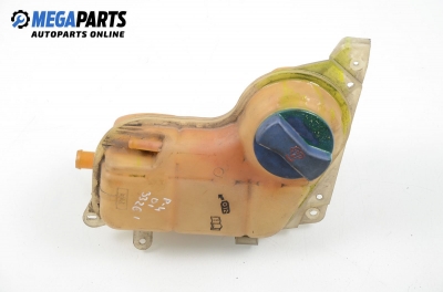 Казанче за антифриз за Volkswagen Passat Sedan B5.5 (10.2000 - 12.2005) 2.3 V5, 170 к.с.