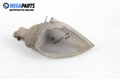 Мигач за Renault Laguna I Hatchback (11.1993 - 08.2002), хечбек, позиция: дясна