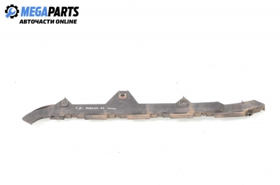 Държач броня за Toyota Avensis Liftback II (04.2003 - 11.2008), хечбек, позиция: задна, дясна