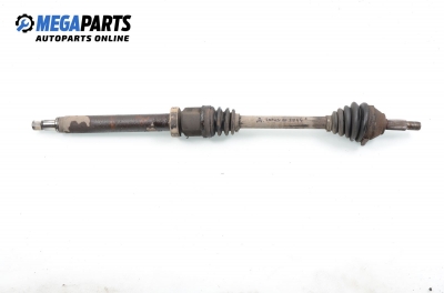 Полуоска за Ford Focus I Hatchback (10.1998 - 12.2007) 1.8 16V, 115 к.с., позиция: дясна