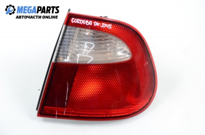 Стоп за Seat Cordoba Sedan II (06.1999 - 10.2002), седан, позиция: дясна