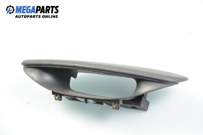 Интериорна пластмаса за Renault Laguna II Grandtour (03.2001 - 12.2007), 4+1 вр., комби, позиция: предна