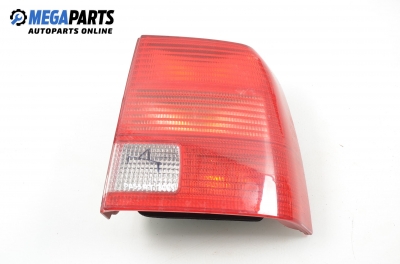 Стоп за Volkswagen Passat Sedan B5 (08.1996 - 12.2001), седан, позиция: дясна