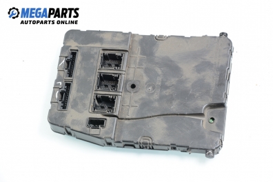 BSI модул за Renault Megane II Hatchback (07.2001 - 10.2012), № 8200309691