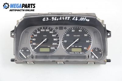 Километраж за Volkswagen Golf III Hatchback (08.1991 - 07.1998) 1.6, 101 к.с.