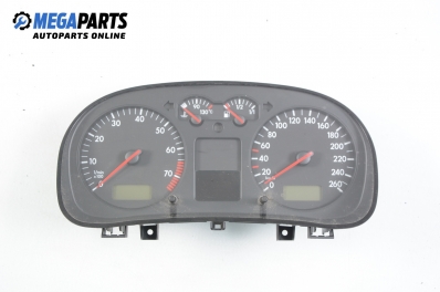 Километраж за Volkswagen Golf IV Hatchback (08.1997 - 06.2005) 1.6, 102 к.с.