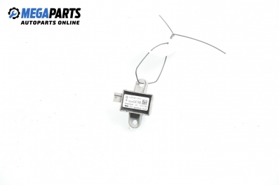 Сензор airbag за Mercedes-Benz C-Class Estate (S204) (08.2007 - 08.2014), № A 204 821 06 51