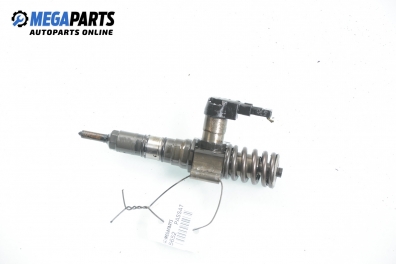 Дюза дизел за Volkswagen Passat Variant B6 (08.2005 - 11.2011) 2.0 TDI, 170 к.с., № 03G 130 073 T